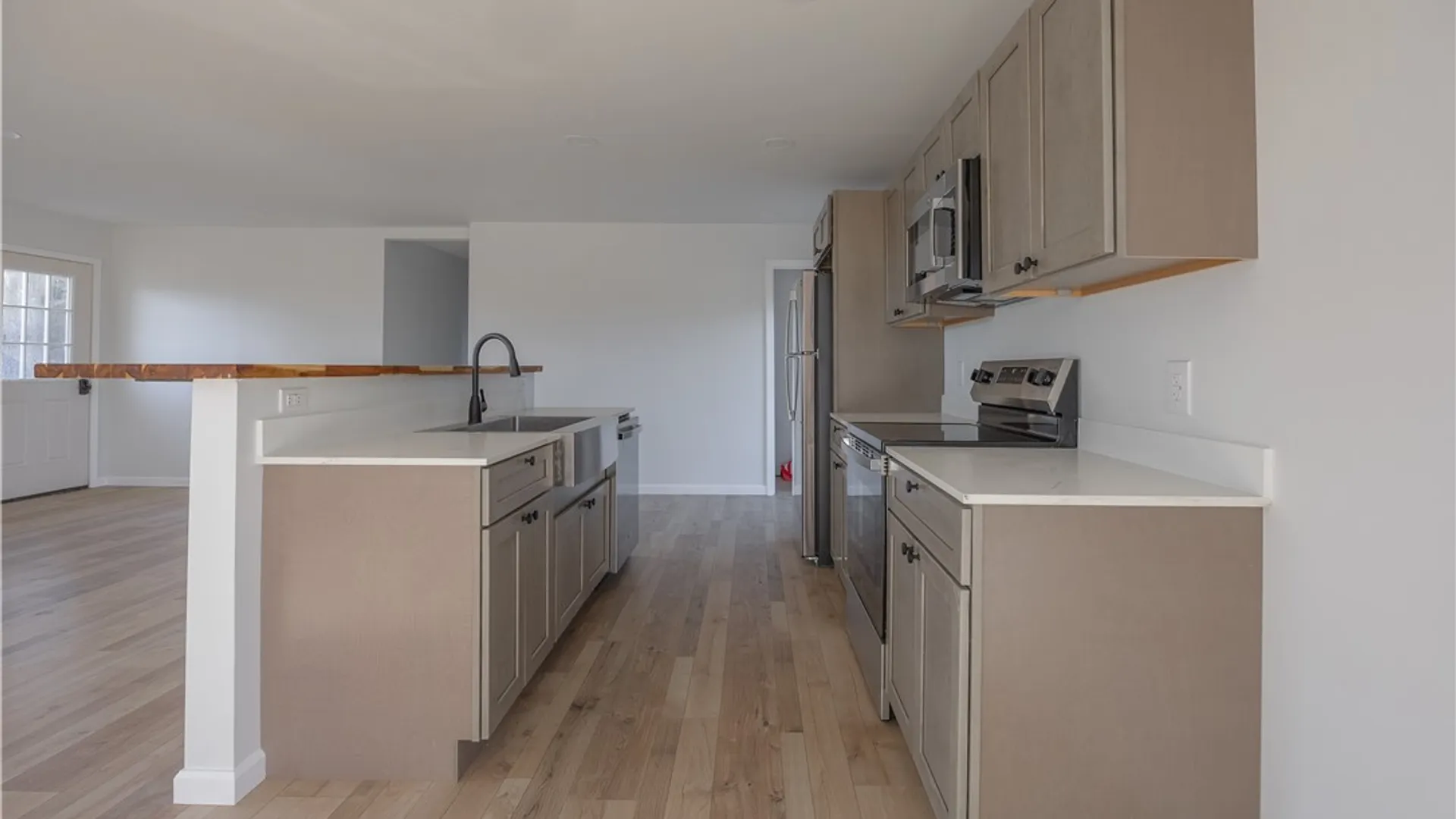 Property at 8 Cross Rd, Elmira, NY 14901 5