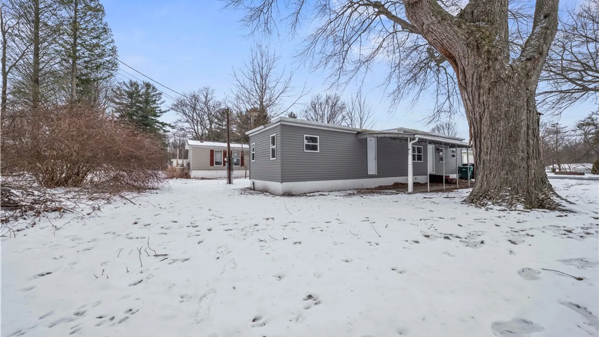 Property at 23 Patio Drive, Penfield, NY 14625 18