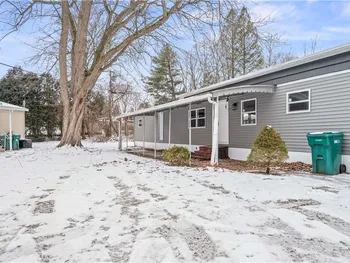 23 Patio Drive, Penfield, NY 14625