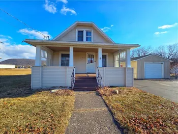 Property at 160 Mccauley Avenue, Horseheads, NY 14903