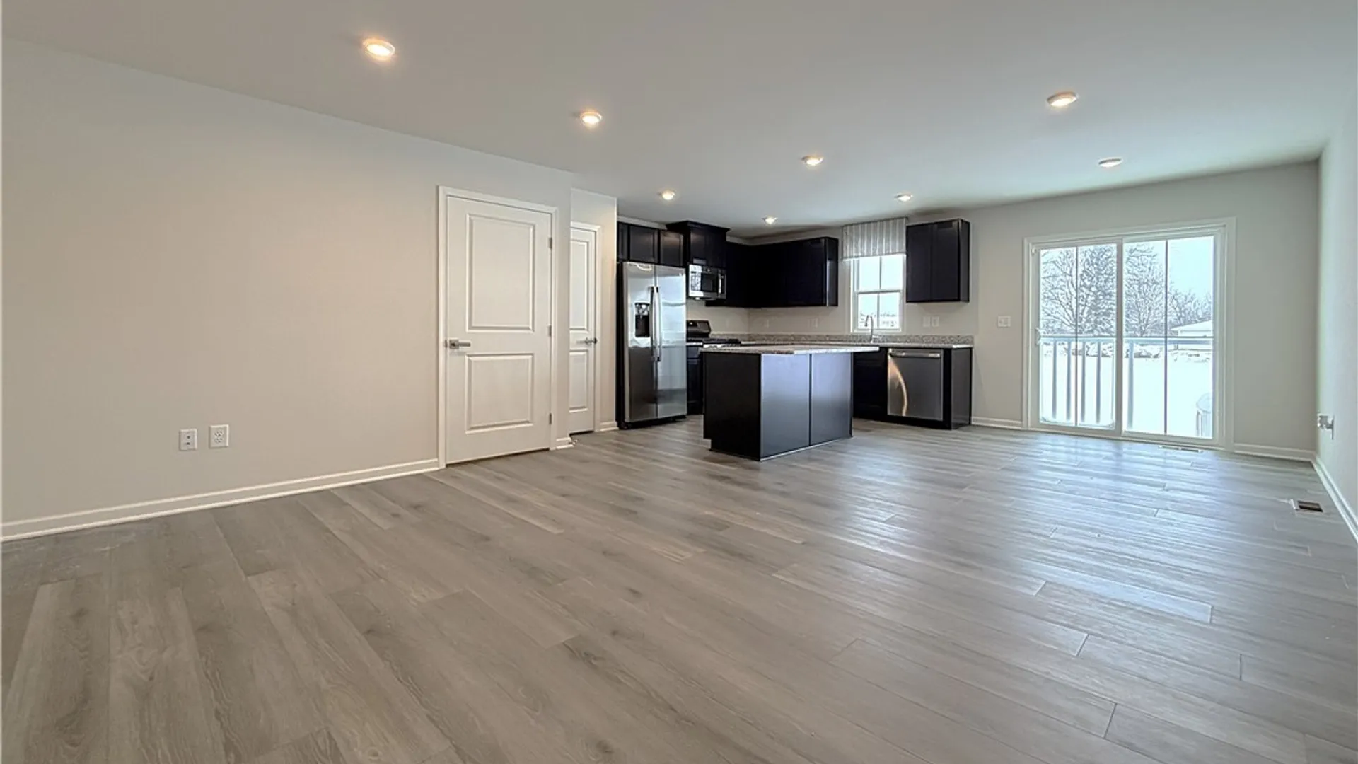 Property at 6233 Thornden Park Drive, Lockport Town, NY 14094 11