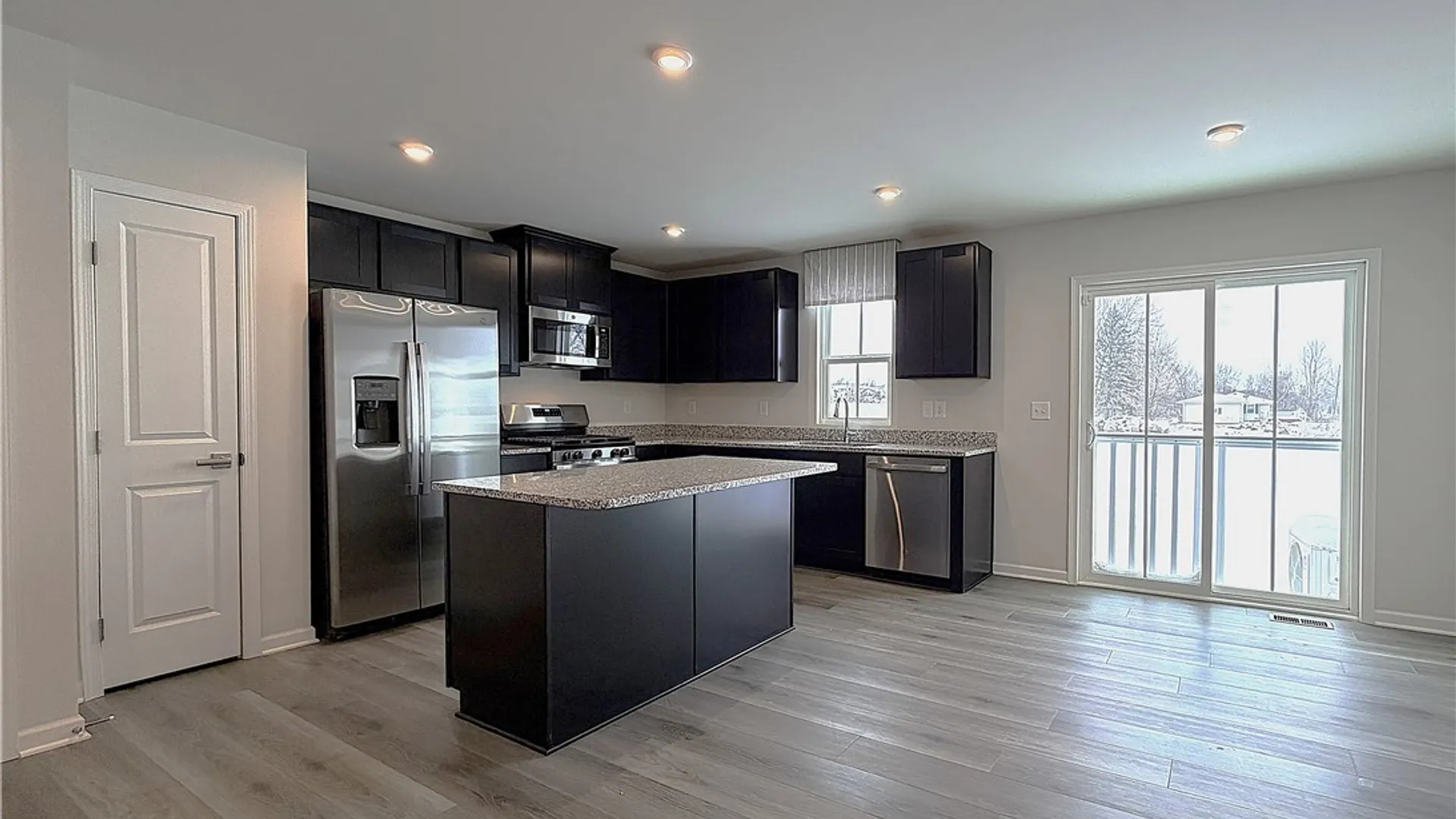 Property at 6233 Thornden Park Drive, Lockport Town, NY 14094 12