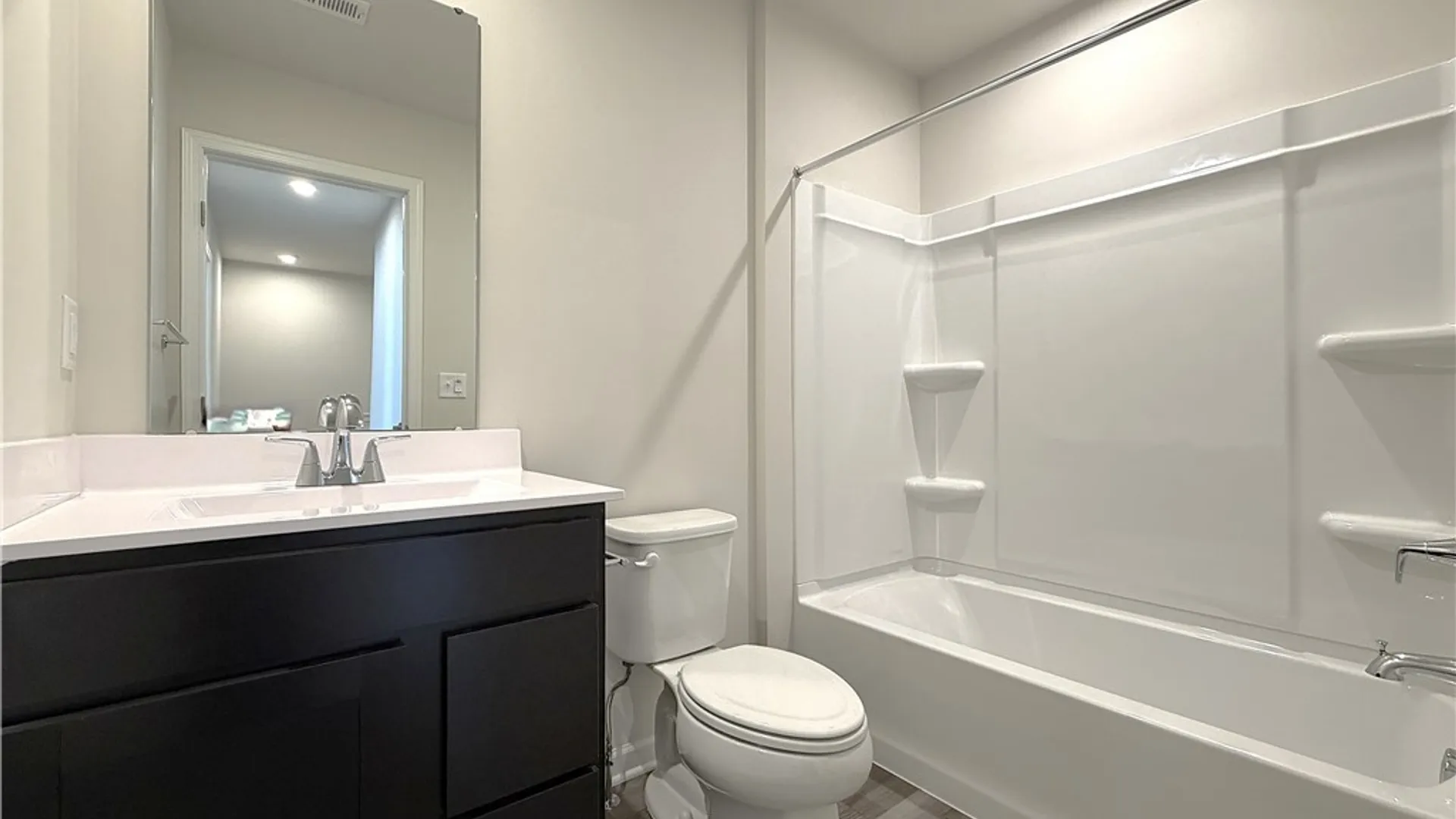 Property at 6233 Thornden Park Drive, Lockport Town, NY 14094 19