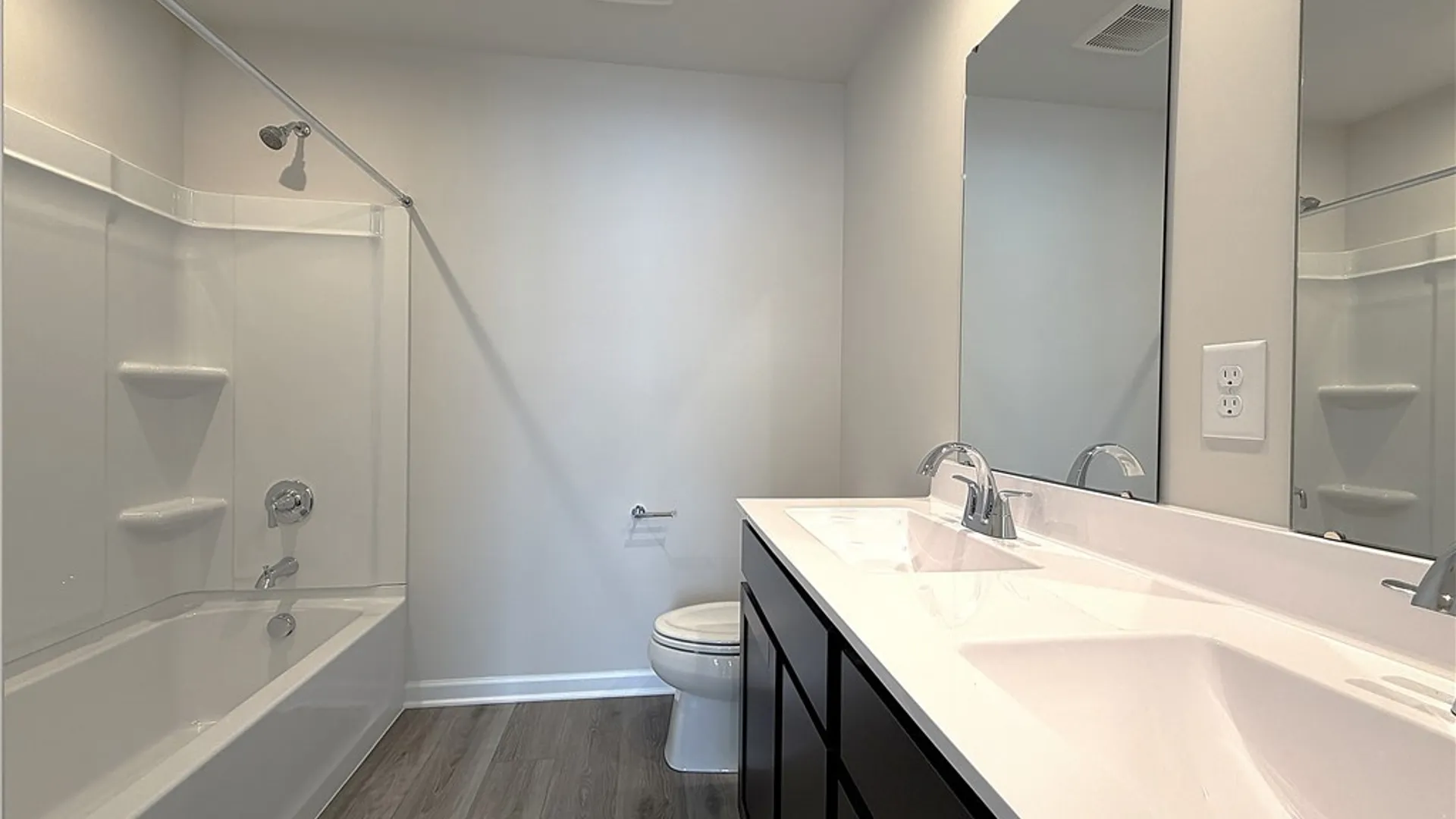 Property at 6233 Thornden Park Drive, Lockport Town, NY 14094 27