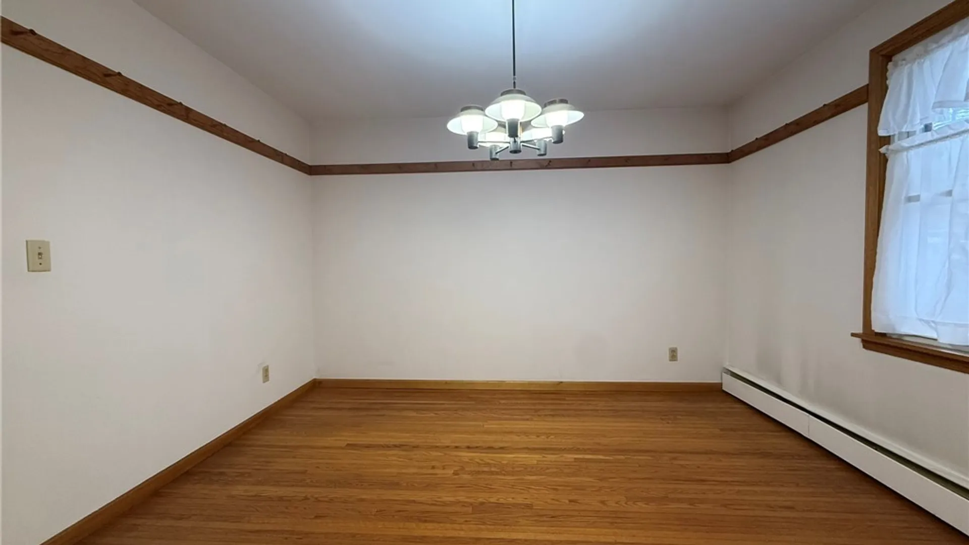 Property at 3535 Warner Drive, Grand Island, NY 14072 13