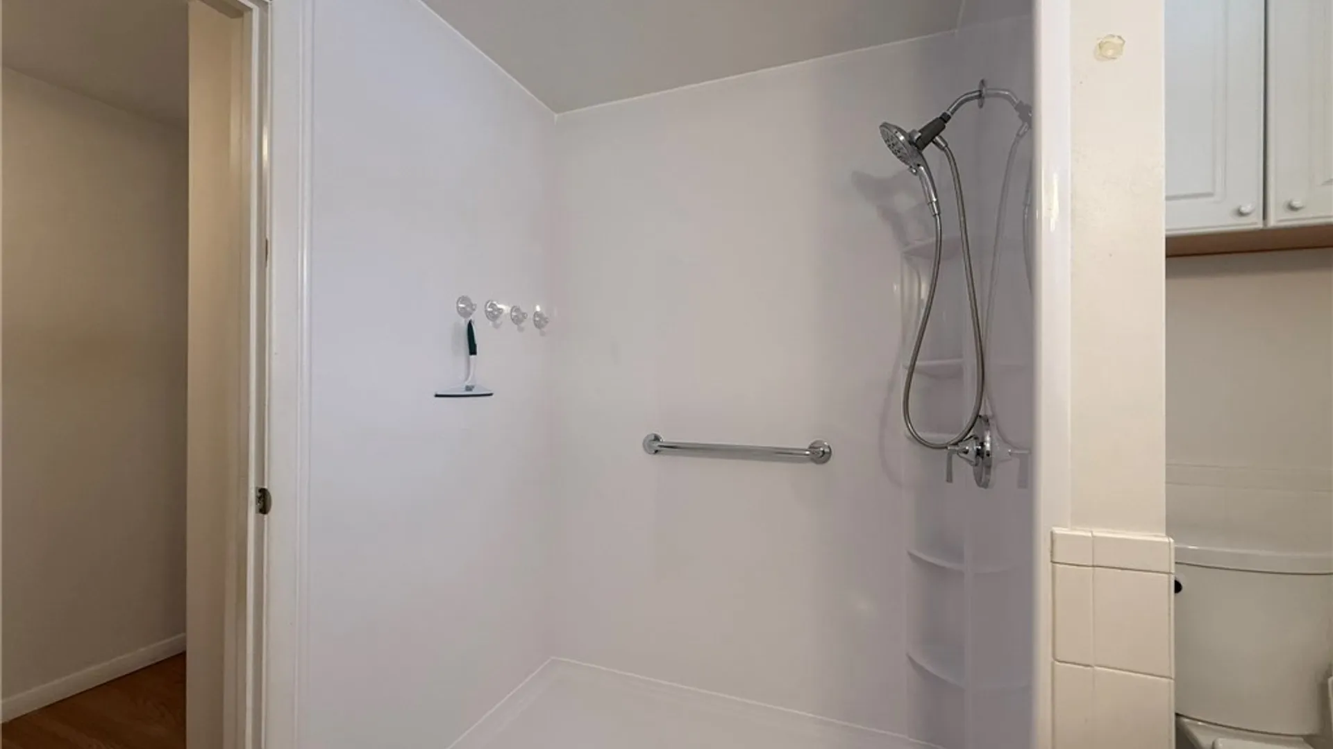 Property at 3535 Warner Drive, Grand Island, NY 14072 18