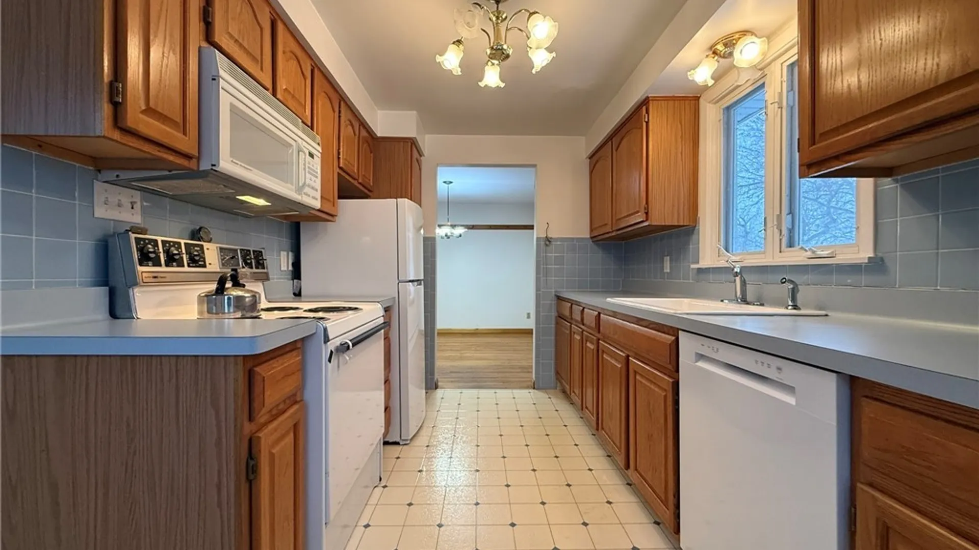 Property at 3535 Warner Drive, Grand Island, NY 14072 9