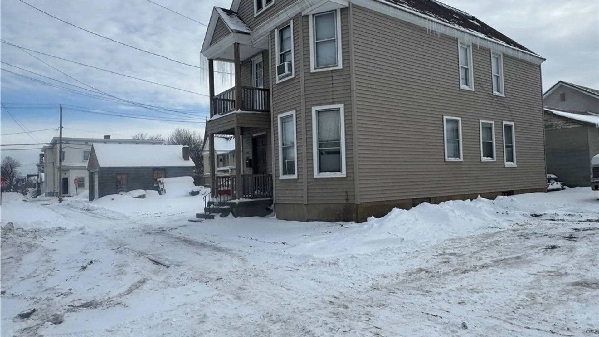 Property at 748 Jay Street, Utica, NY 13501 6