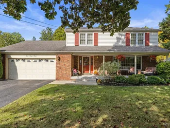 Property at 611 Sandlewood Drive, Lewiston, NY 14092
