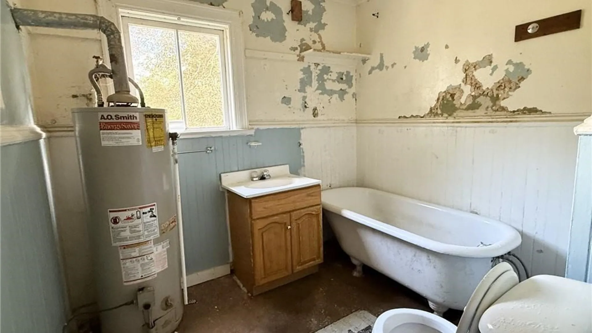 Property at 28 W 9th Street, Jamestown, NY 14701 18