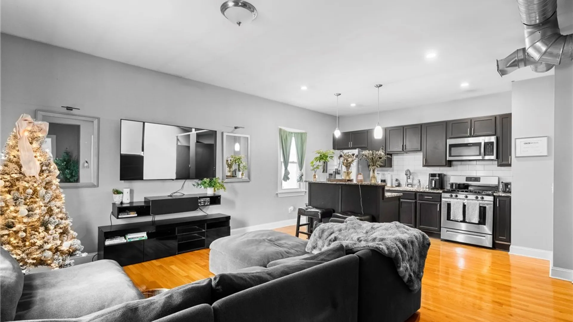 Property at 2096 Seneca Street, Buffalo, NY 14210 12