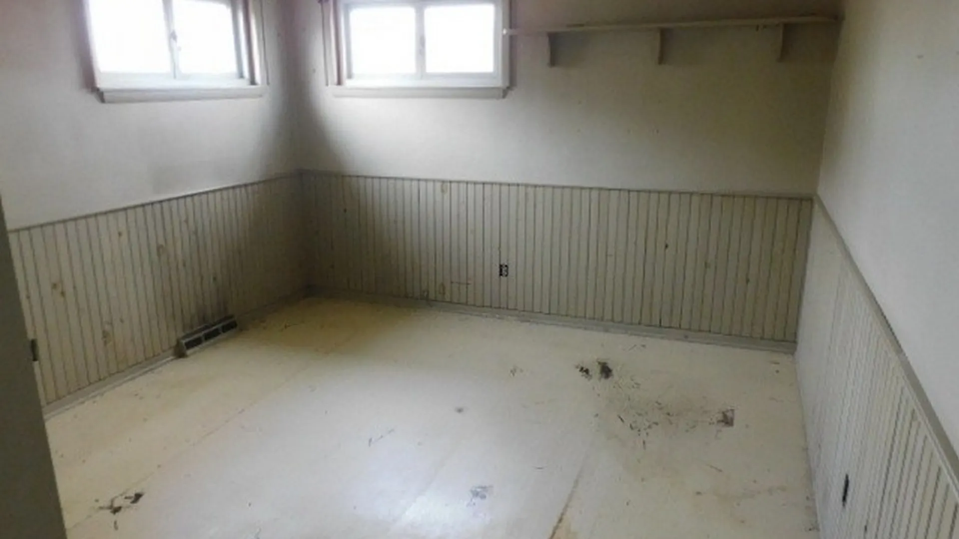 Property at 1370 George Urban Boulevard, Cheektowaga, NY 14225 7
