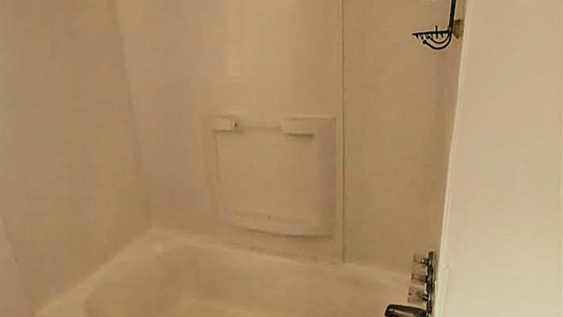 Property at 13 Bennett Village, Buffalo, NY 14214 16