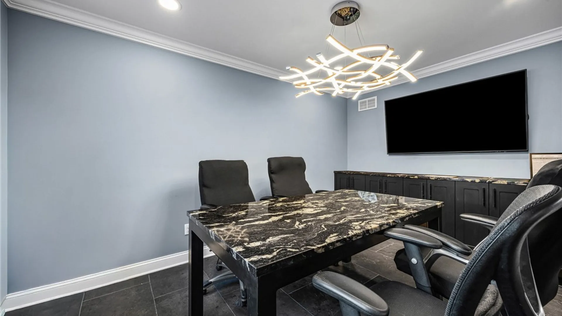 Property at 955 Henrietta-Unit D Road, Brighton, NY 14623 8