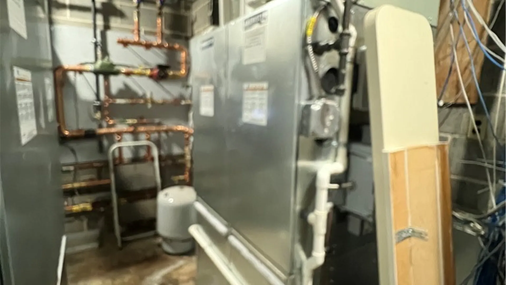 Property at 170 East Avenue, Lockport City, NY 14094 16