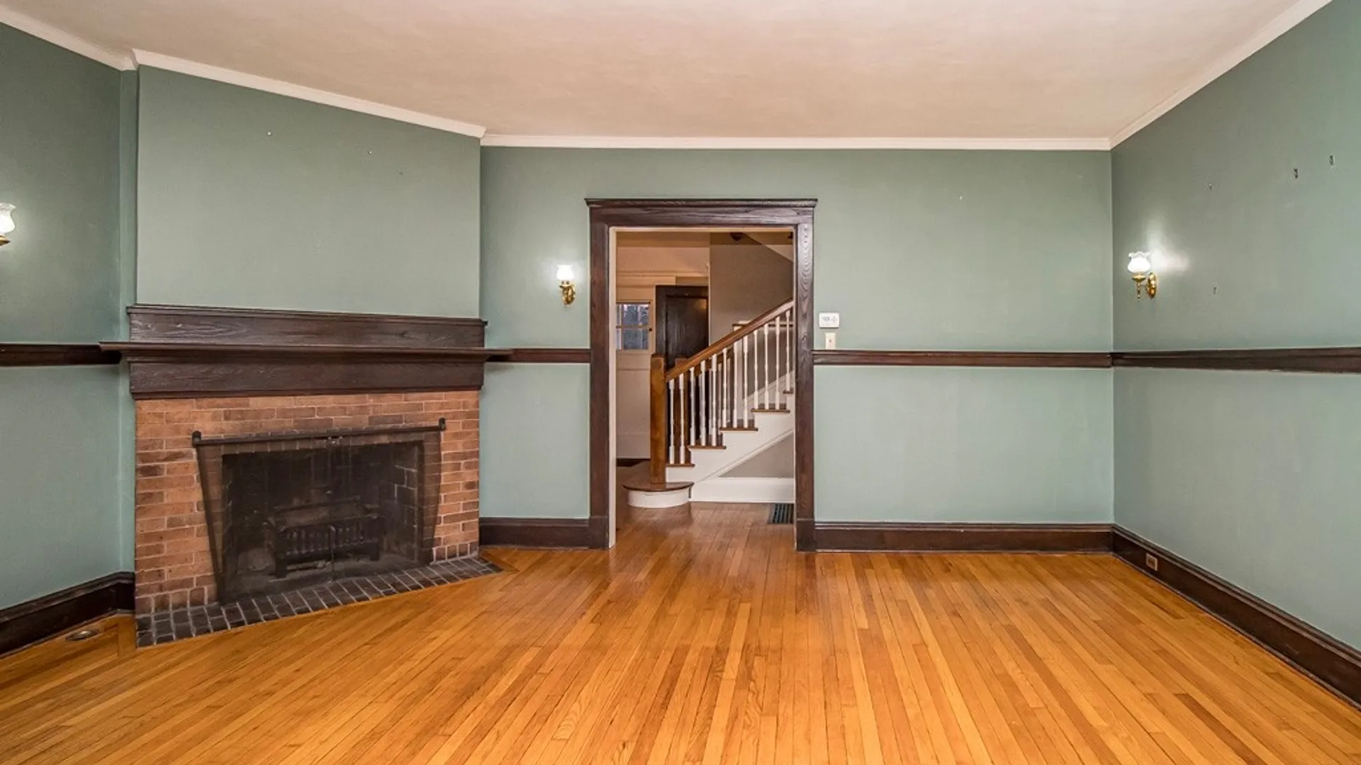 Property at 104 Burlingame Road, Syracuse, NY 13203 13