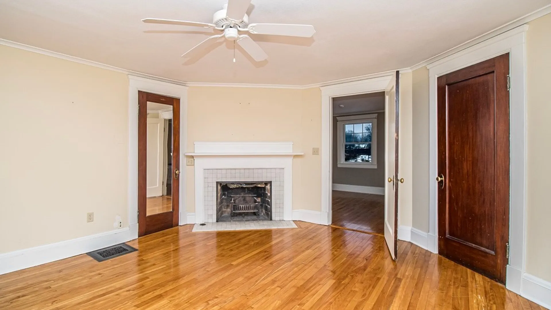 Property at 104 Burlingame Road, Syracuse, NY 13203 31