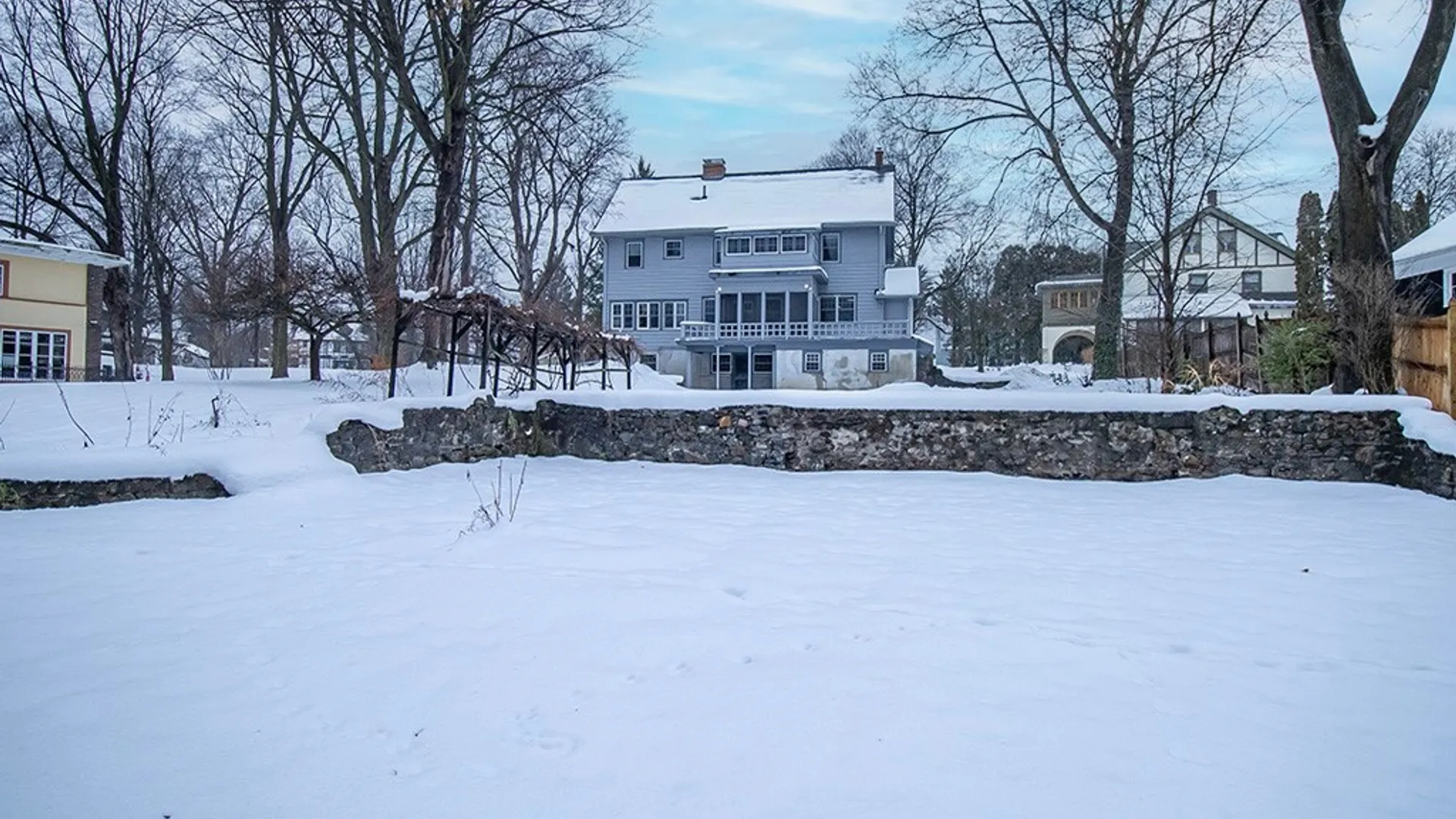 Property at 104 Burlingame Road, Syracuse, NY 13203 49