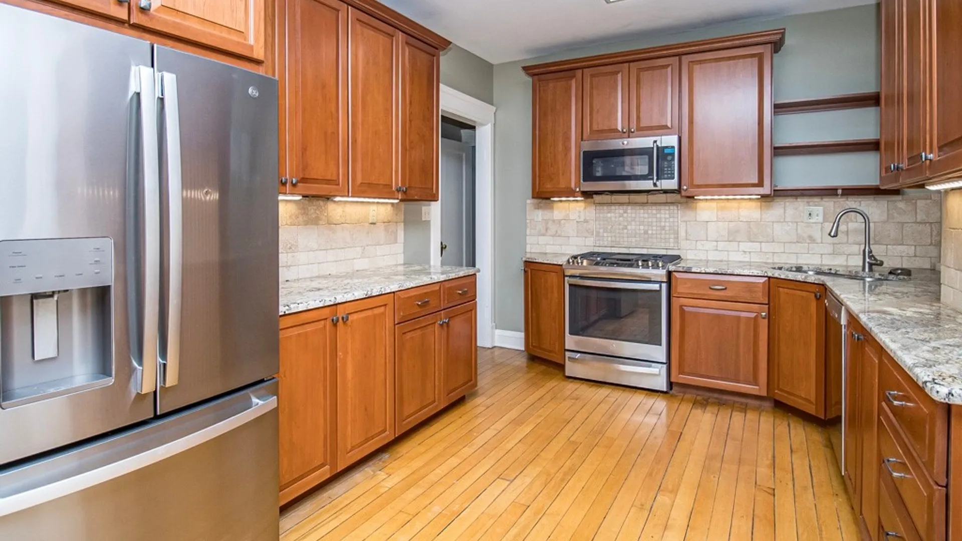 Property at 104 Burlingame Road, Syracuse, NY 13203 5