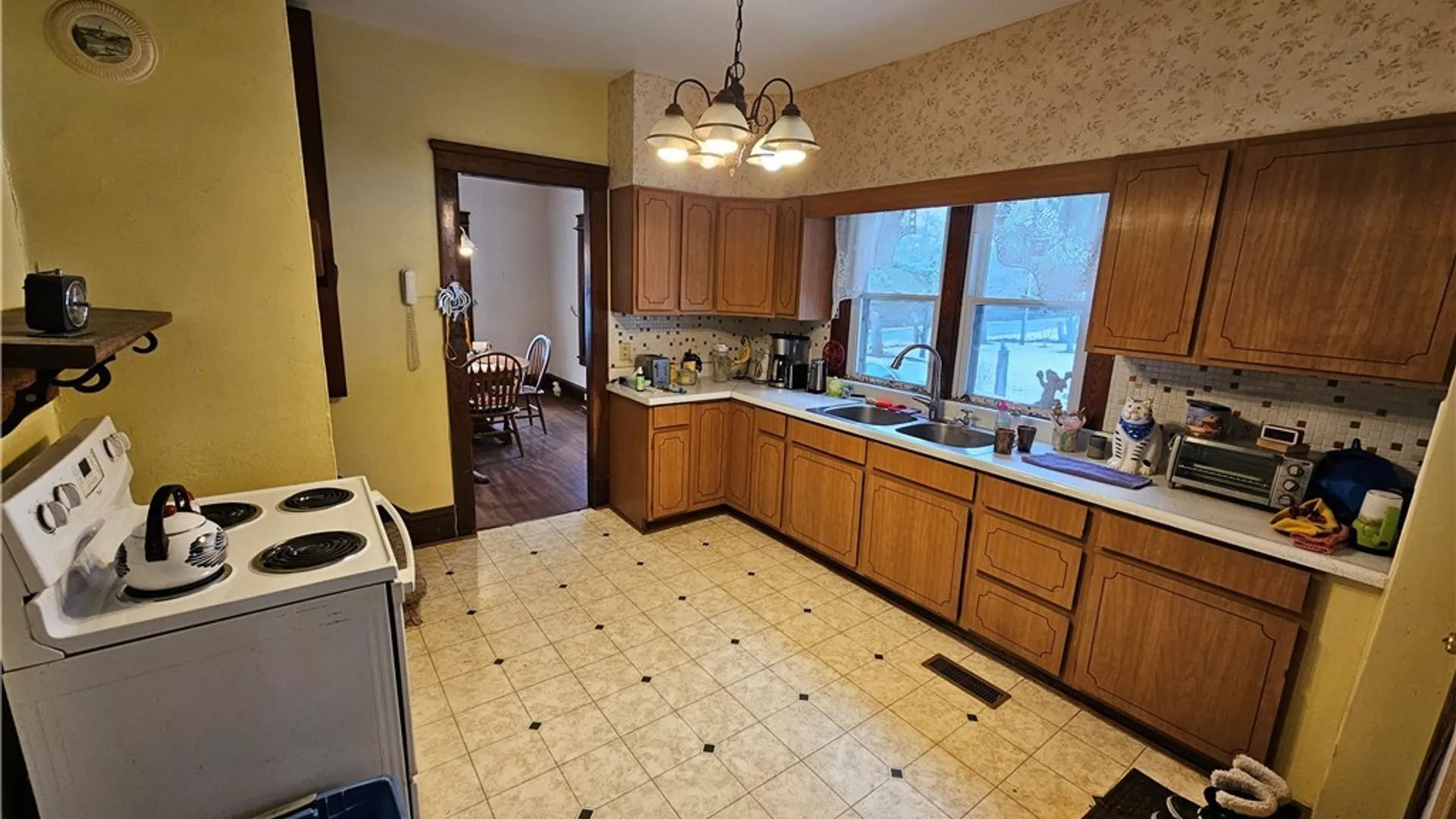 Property at 8543 Jericho Road, Brutus, NY 13166 10