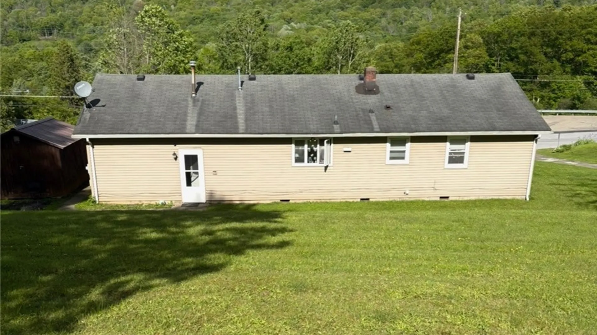Property at 690 South Avenue, Bradford Town, PA 16701 25