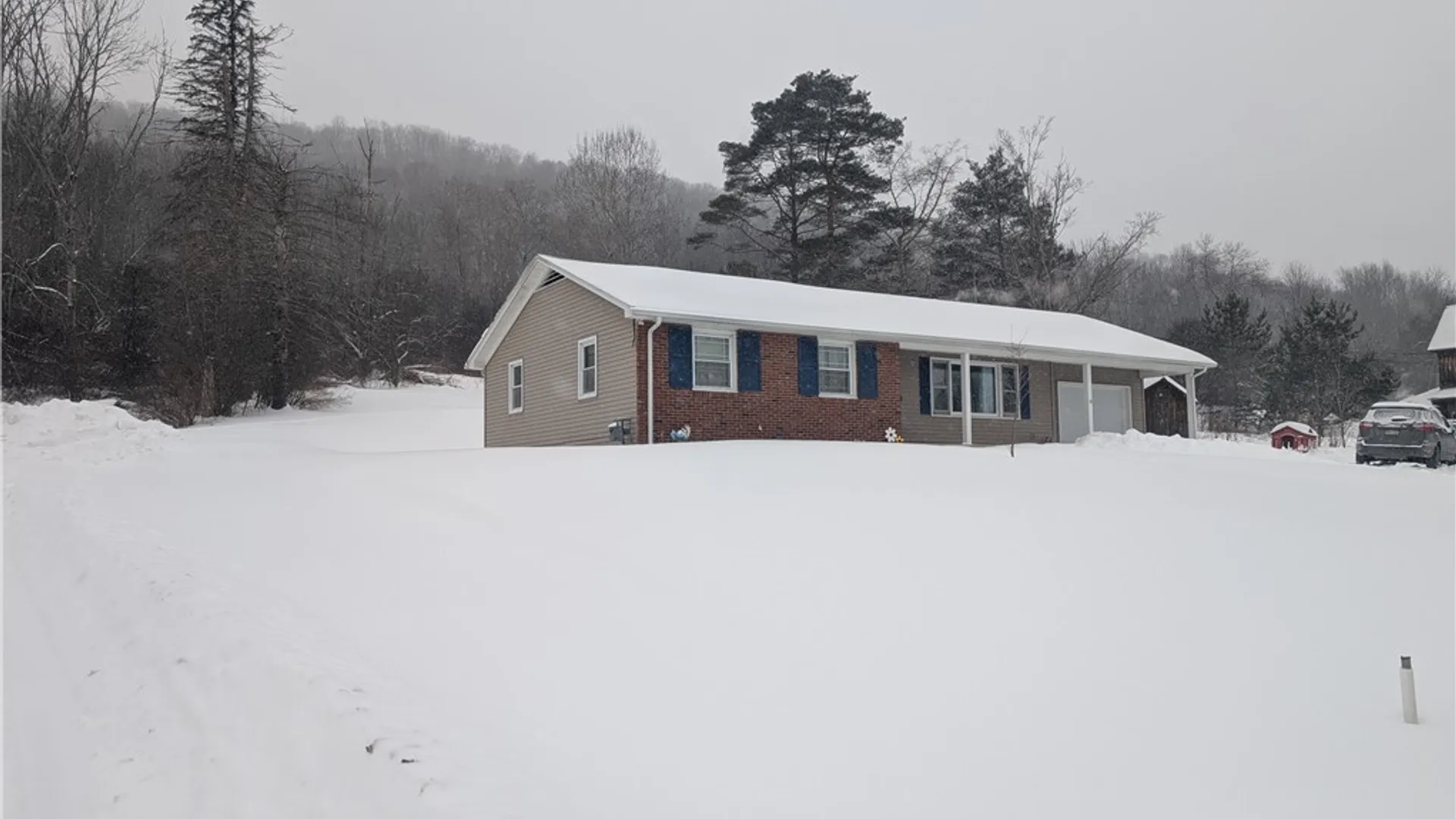 Property at 690 South Avenue, Bradford Town, PA 16701 3