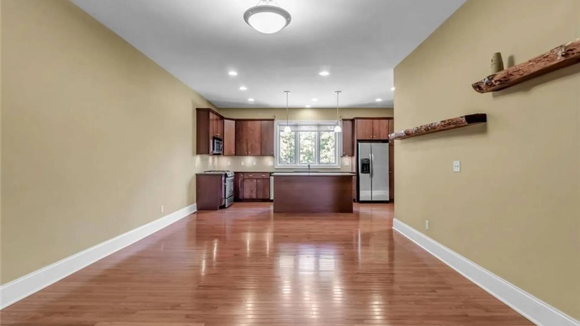 Property at 11 Ojibwa Circle, Buffalo, NY 14202 9