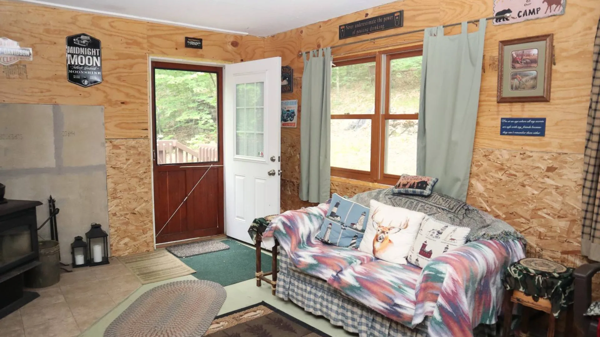 Property at 211 Bromley Ln, Granville, NY 12832 12