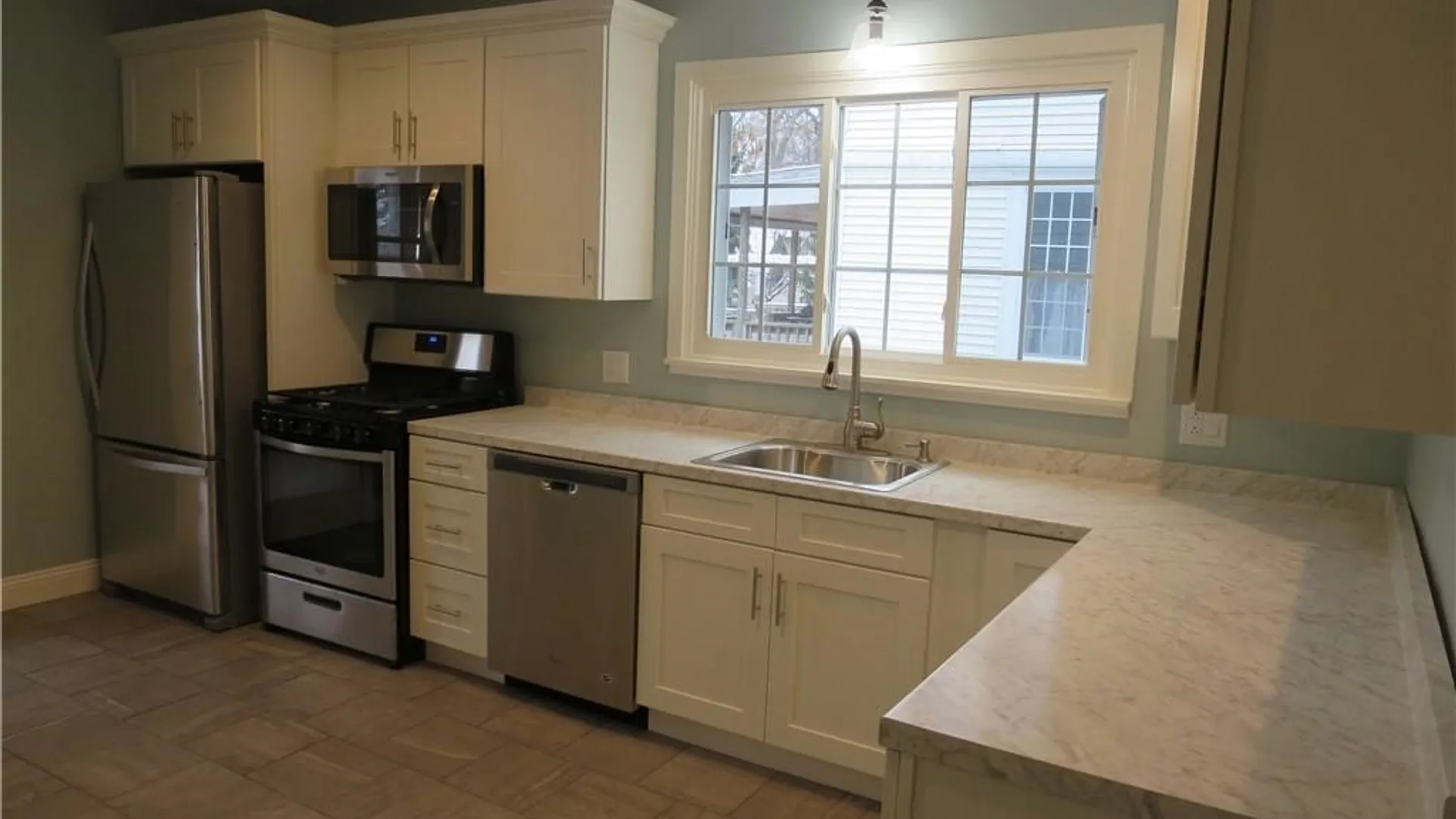 Property at 1725 James Street, Syracuse, NY 13206 15