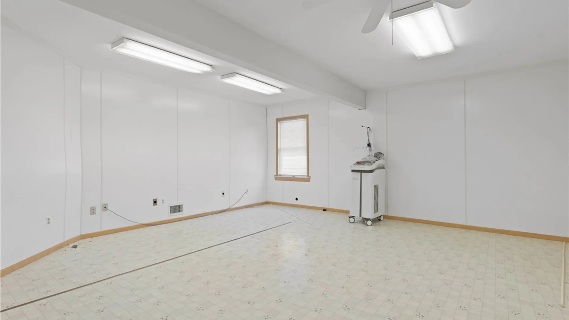 Property at 2640 Ridgeway Ave, Greece, NY 14626 25