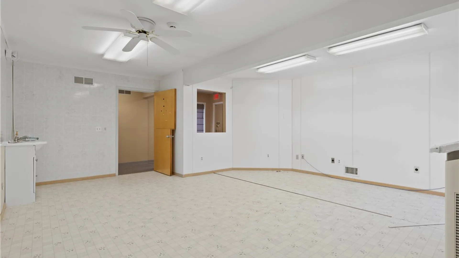 Property at 2640 Ridgeway Ave, Greece, NY 14626 26