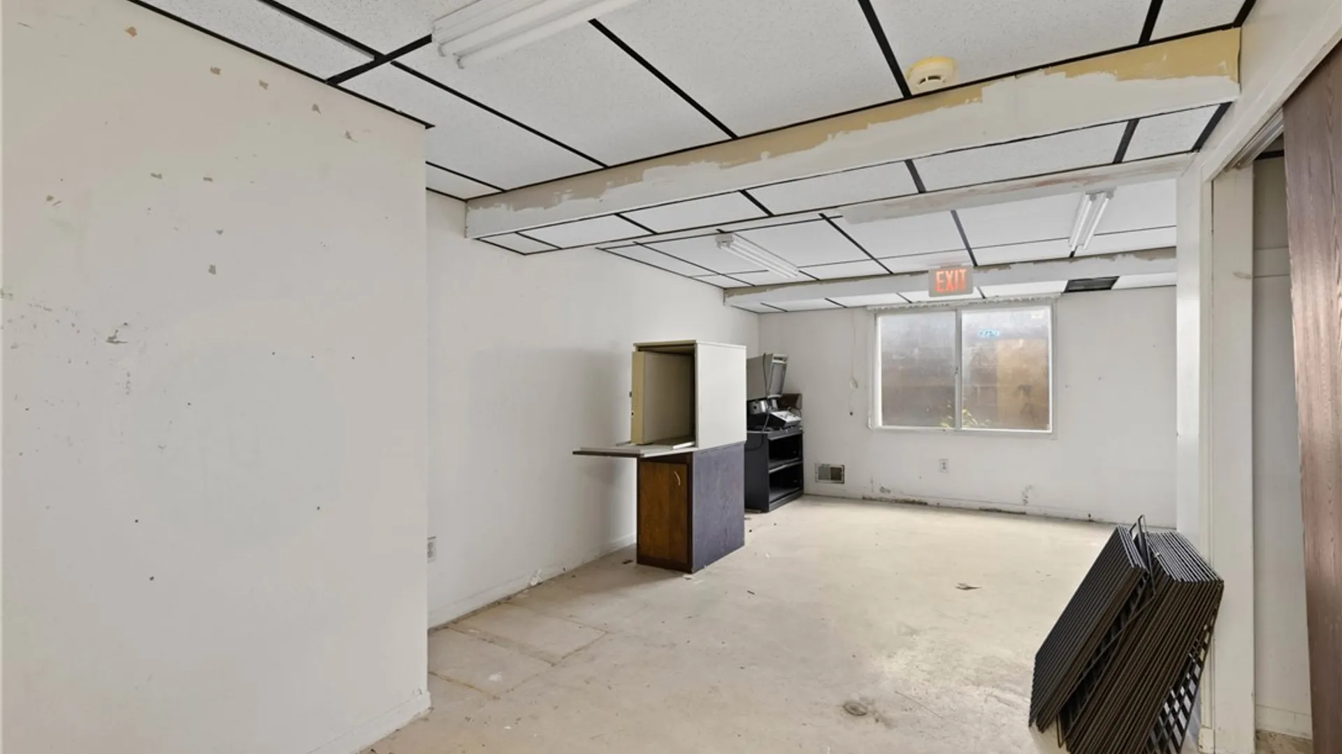 Property at 2640 Ridgeway Ave, Greece, NY 14626 36