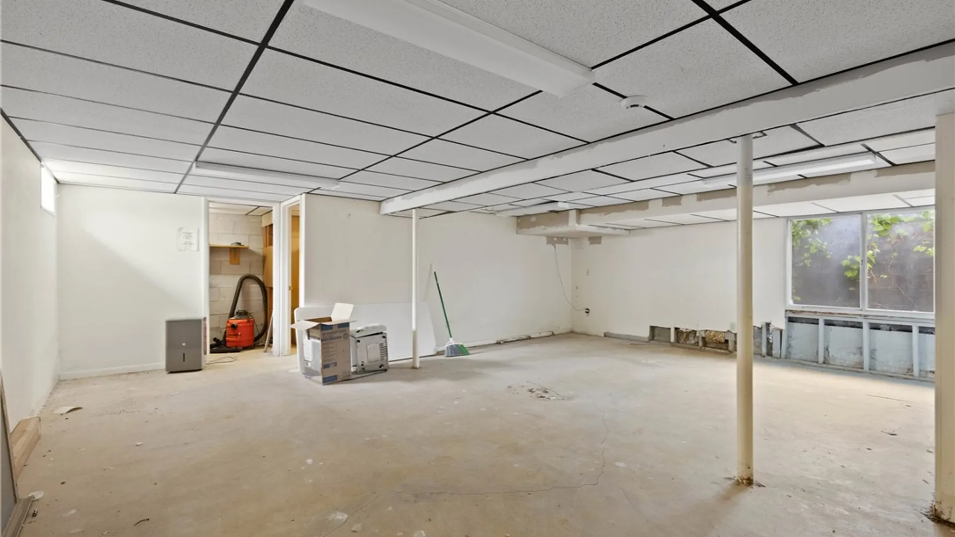 Property at 2640 Ridgeway Ave, Greece, NY 14626 37