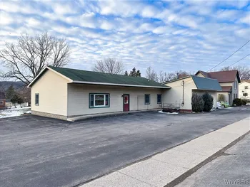 Property at 261 Main Street, Warsaw, NY 14569