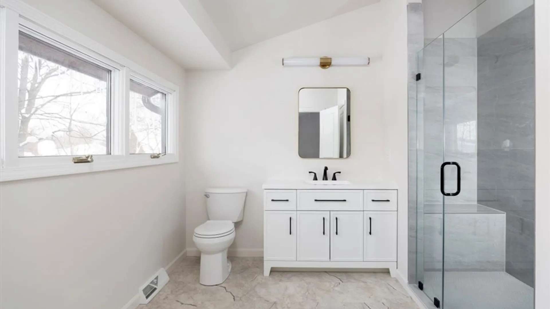 Property at 60 Byeberry Court, Aurora, NY 14052 15