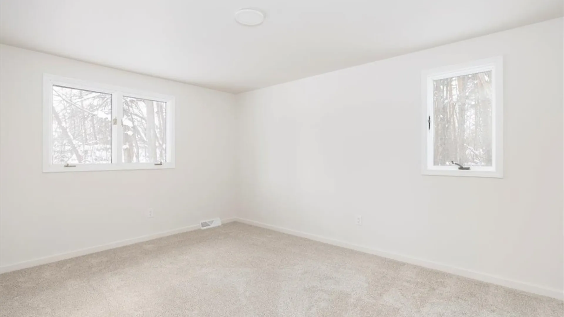 Property at 60 Byeberry Court, Aurora, NY 14052 16