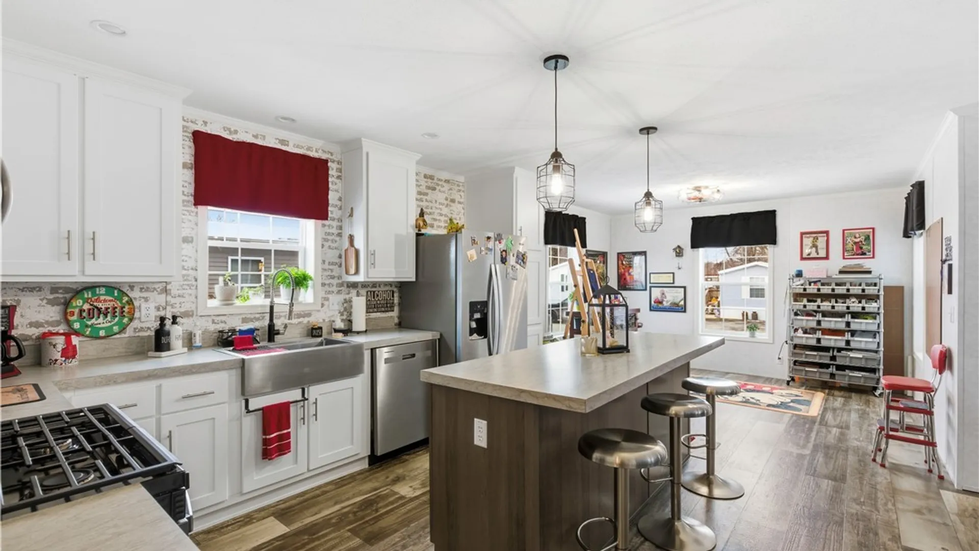 Property at 132 Oakleaf Drive, Brutus, NY 13166 24