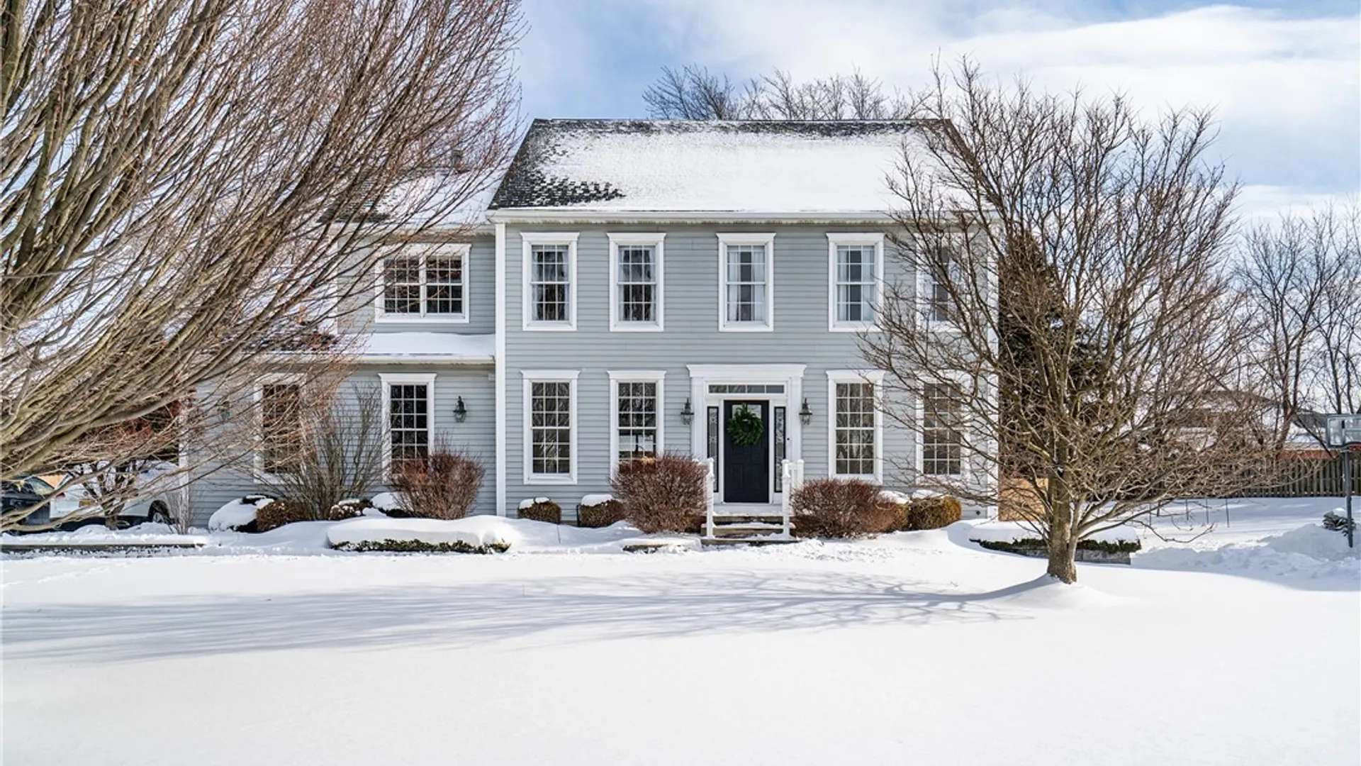 Property at 5441 Marthas Vineyard, Clarence, NY 14032 2