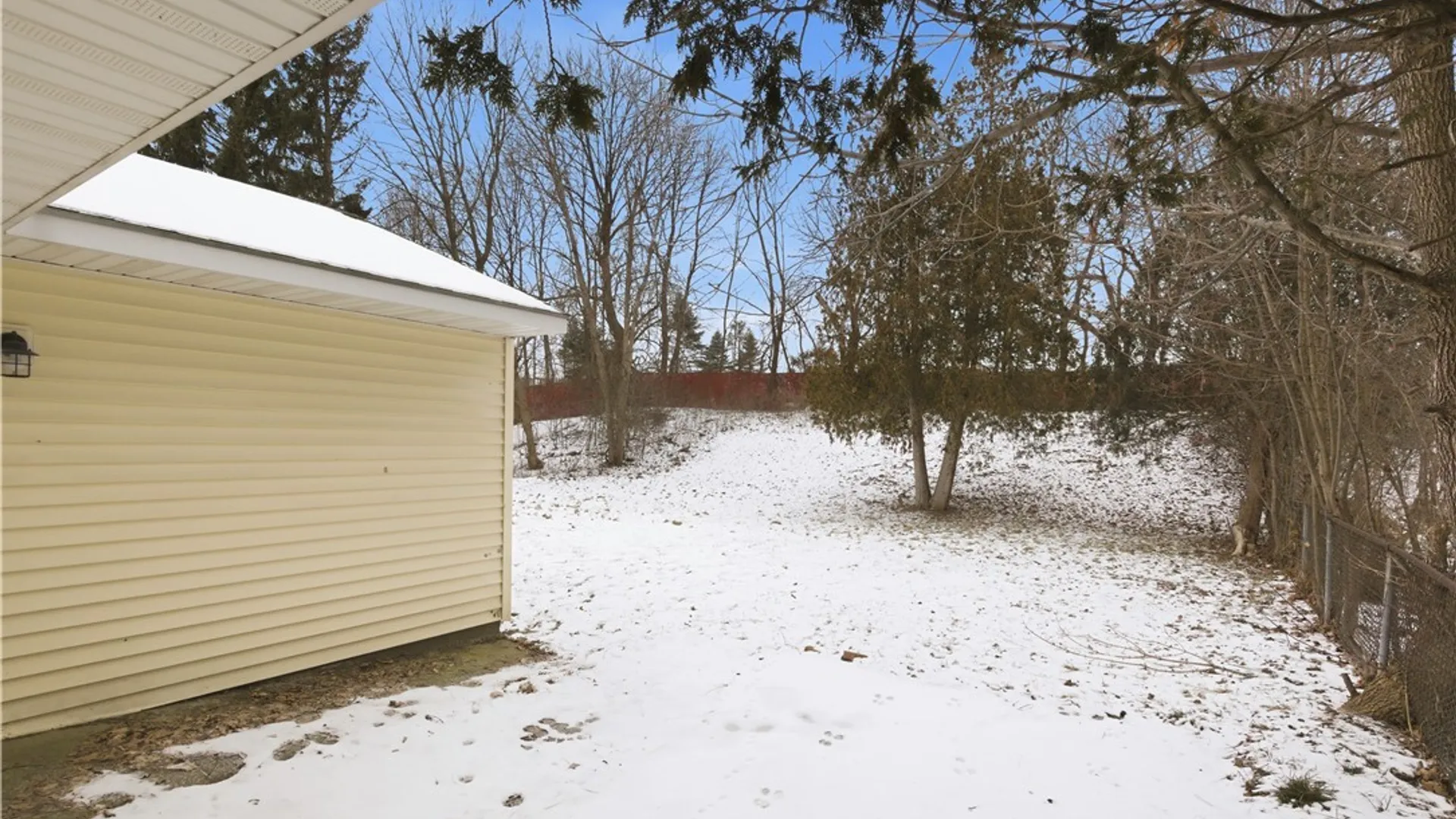 Property at 27 Wexford Road, DeWitt, NY 13214 29