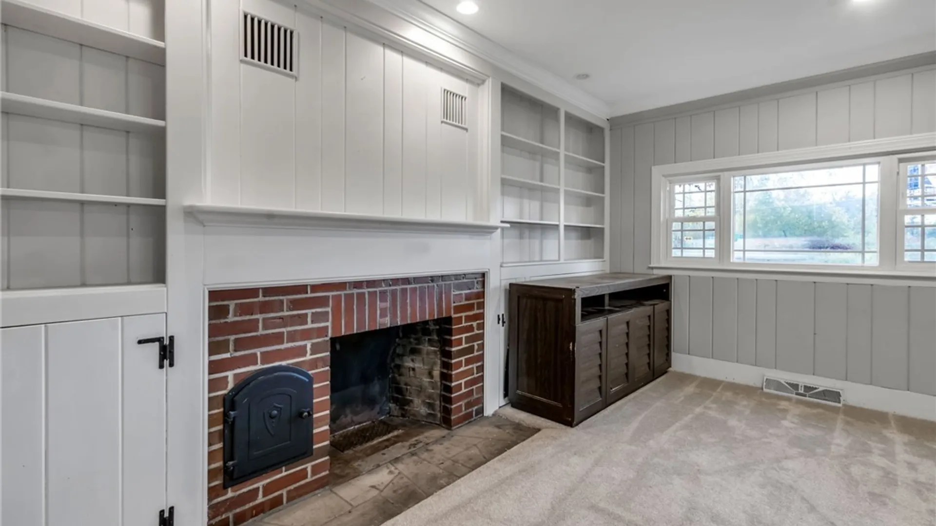 Property at 2804 Niagara Falls Boulevard, Wheatfield, NY 14304 7