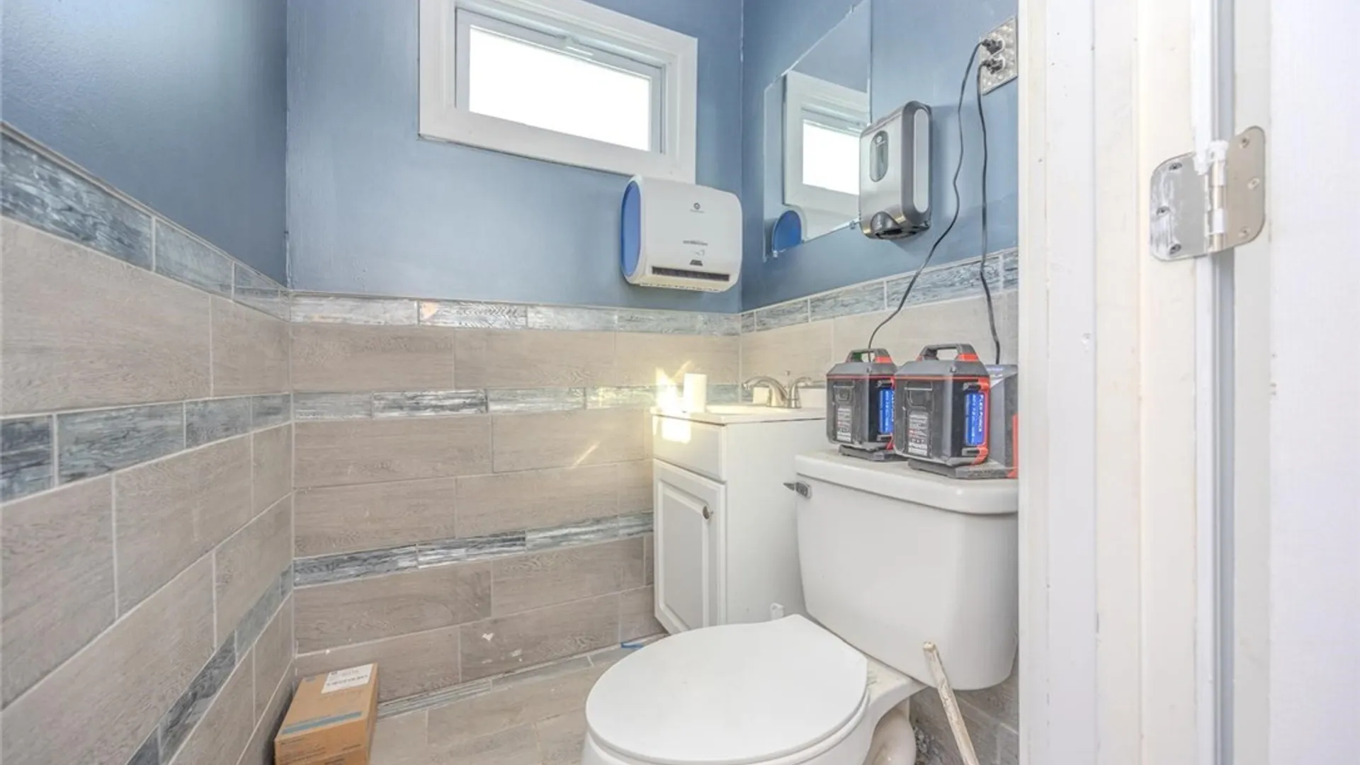 Property at 813 Abbott Road, Buffalo, NY 14220 22