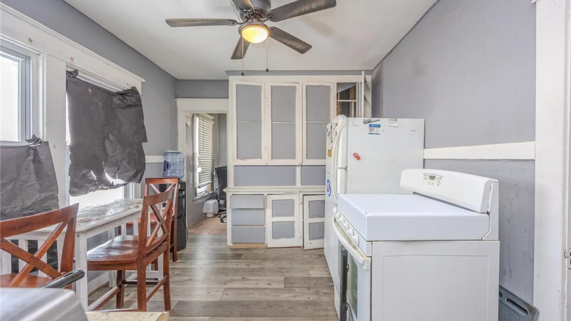 Property at 813 Abbott Road, Buffalo, NY 14220 8