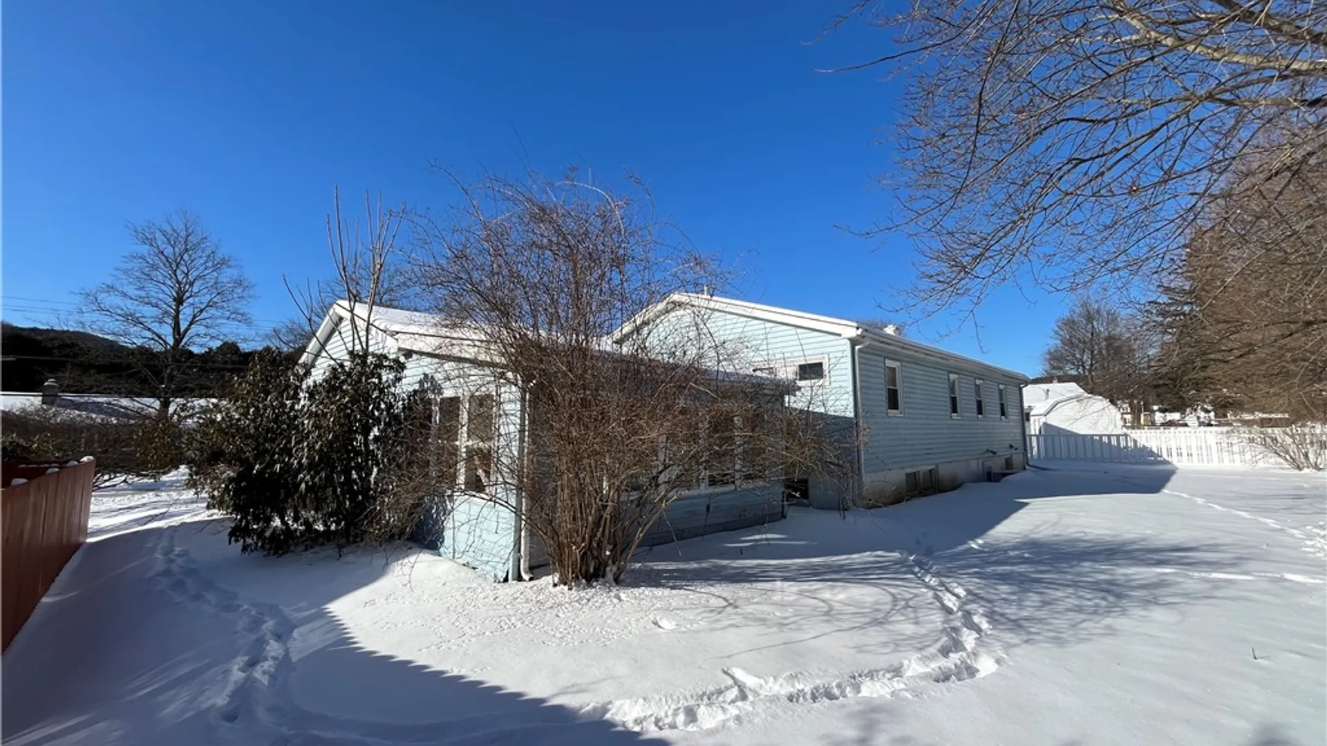 Property at 17 Roricks Glen Parkway, Elmira, NY 14905 5