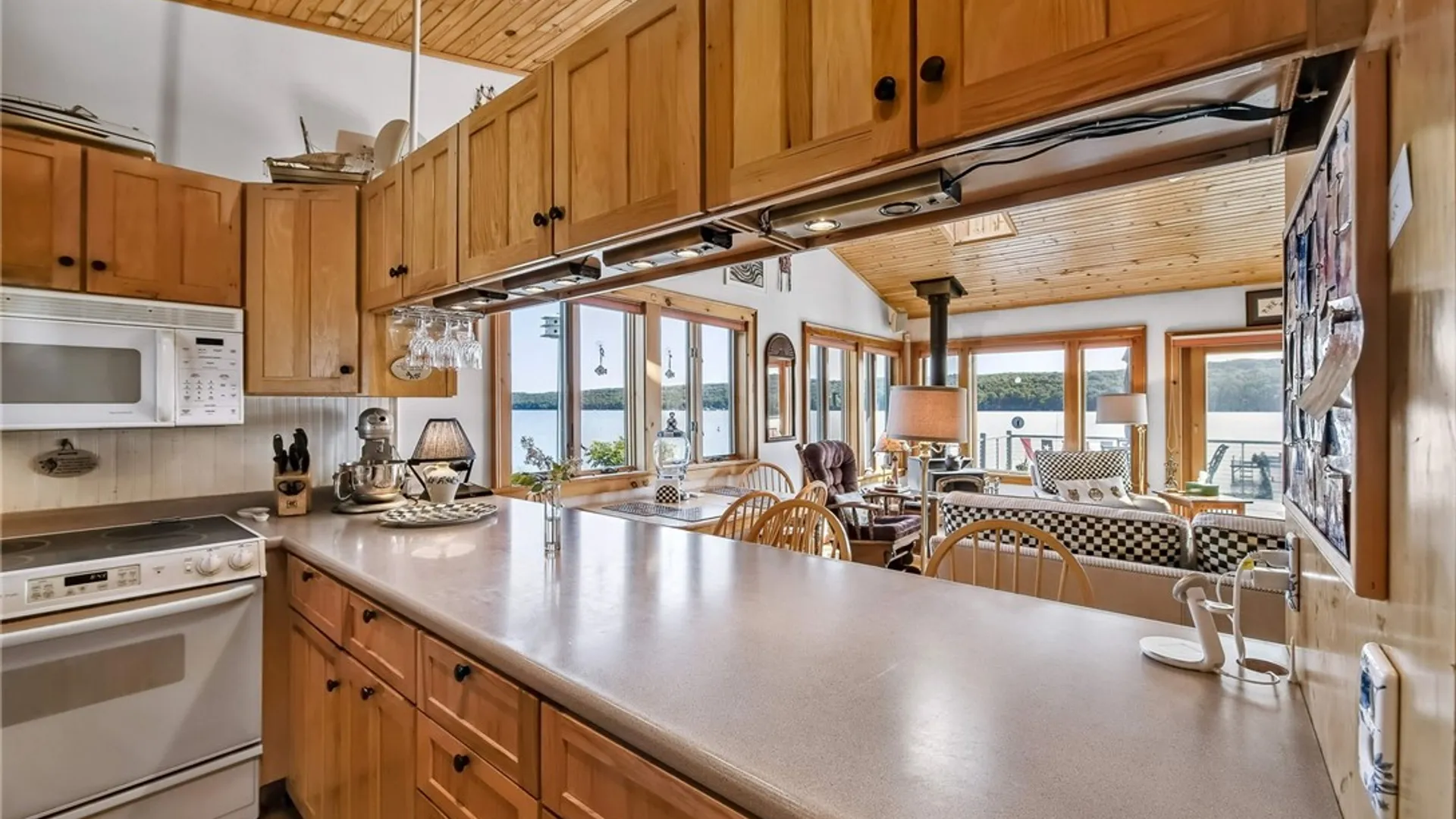 Property at 2882 Fire Lane 1, Venice, NY 13118 16