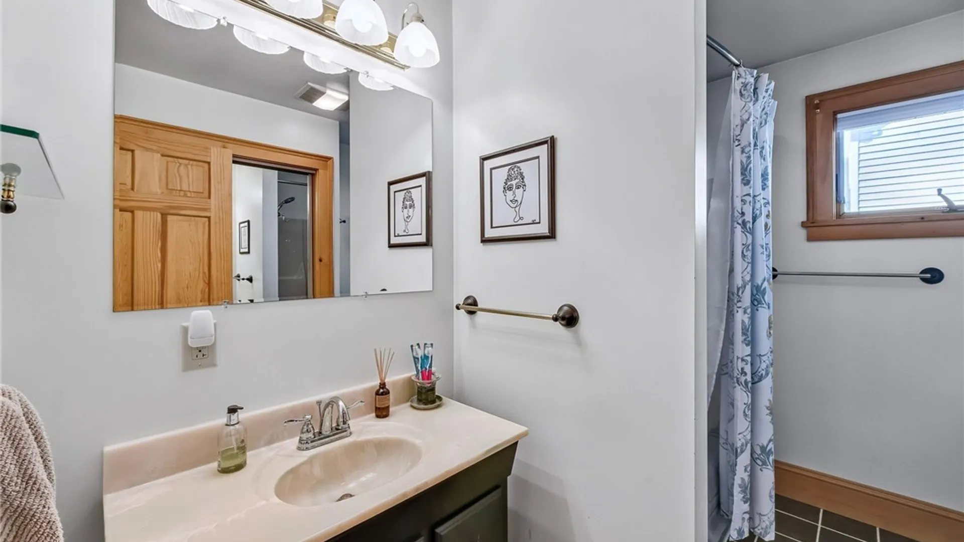 Property at 2882 Fire Lane 1, Venice, NY 13118 24