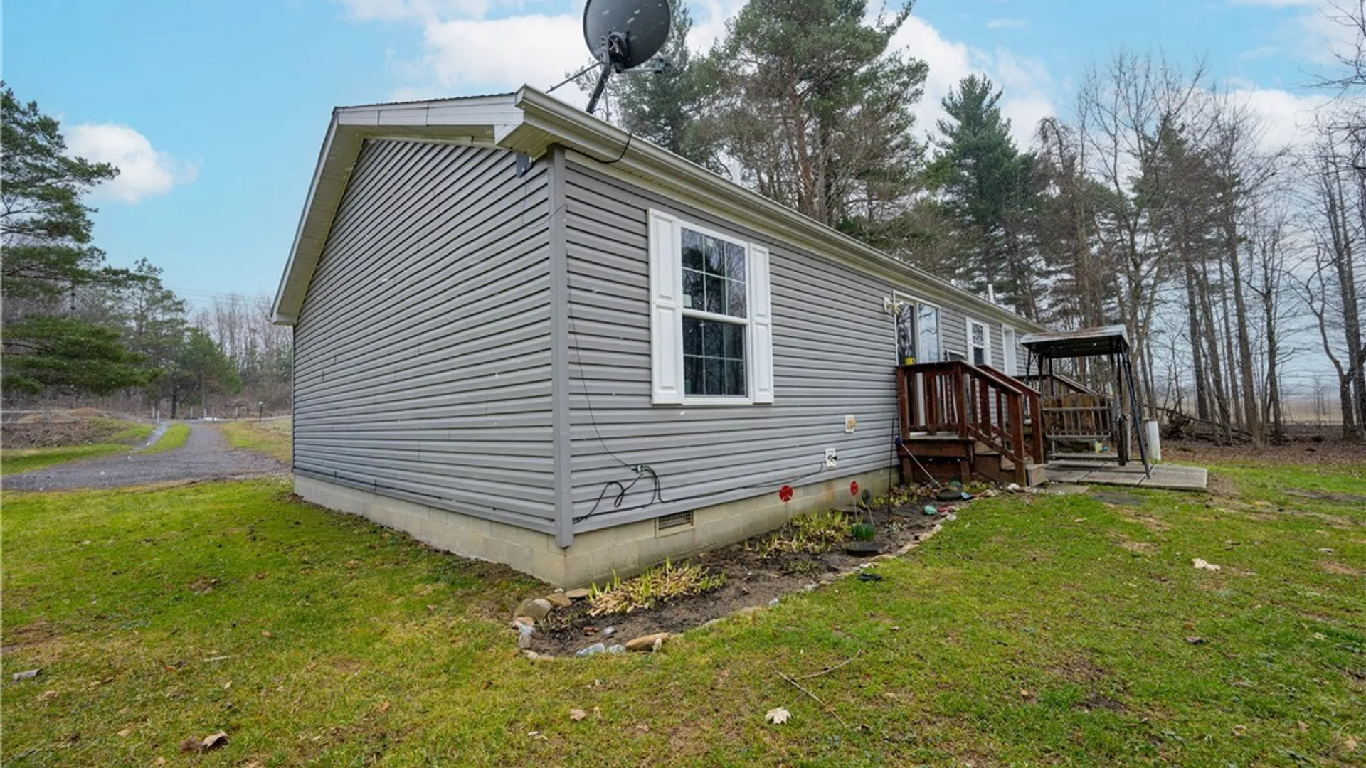 Property at 9414 Gowanda State Road, Eden, NY 14057 11
