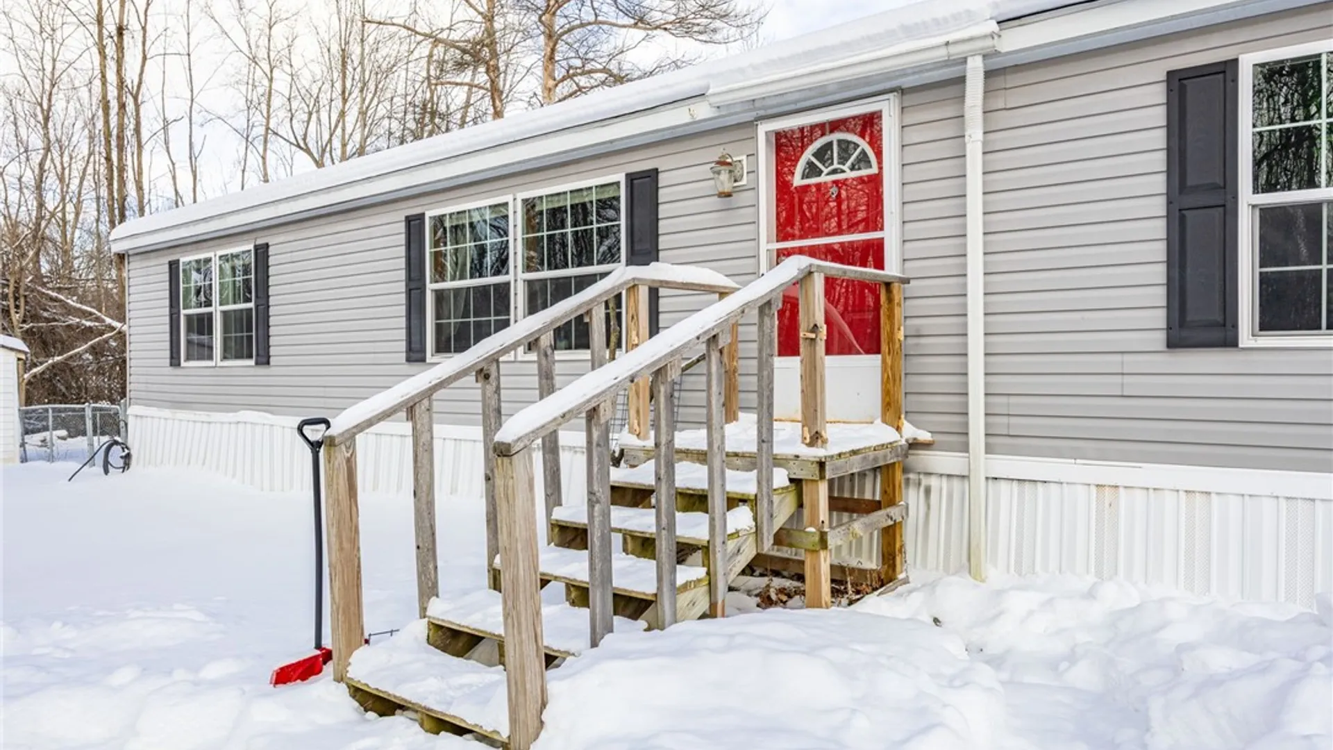 Property at 4345 Shortsville Rd, Manchester, NY 14548 3