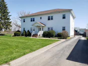 10 Washington Street, Royalton, NY 14105