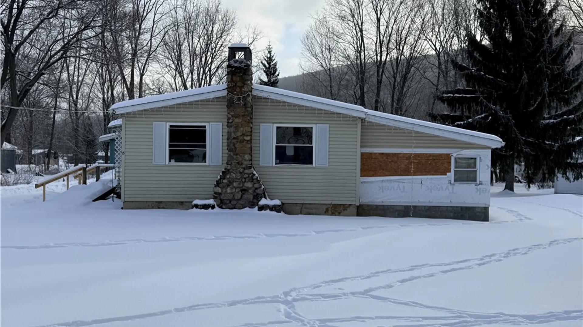 Property at 15 Weld Street, Naples, NY 14512 2