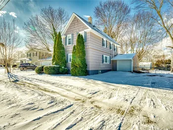 Property at 883 Brown Road, Irondequoit, NY 14622